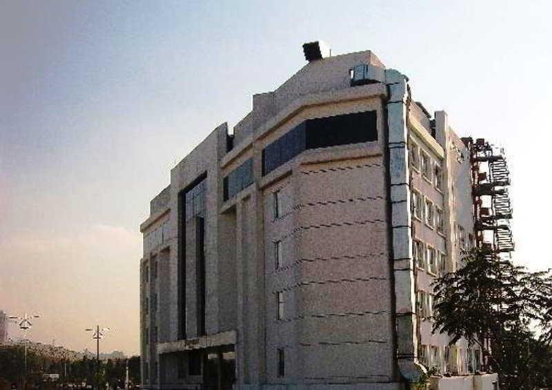Peerless Hotel Haiderabad Buitenkant foto